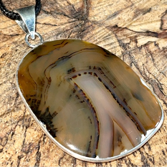 Montana Fire Agate Pendant 2 1/2” - Picture 8 of 10